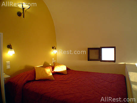 Ira Hotel 17